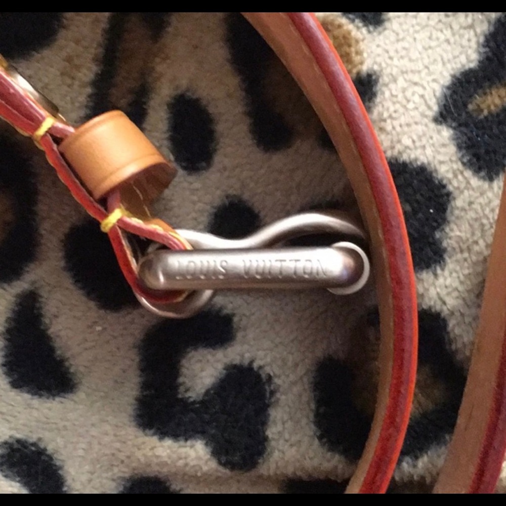 Authentic Louis Vuitton Vachetta Riveting Belt